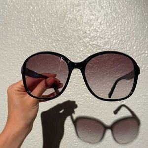 PRADA sunglasses - SPR 18Q